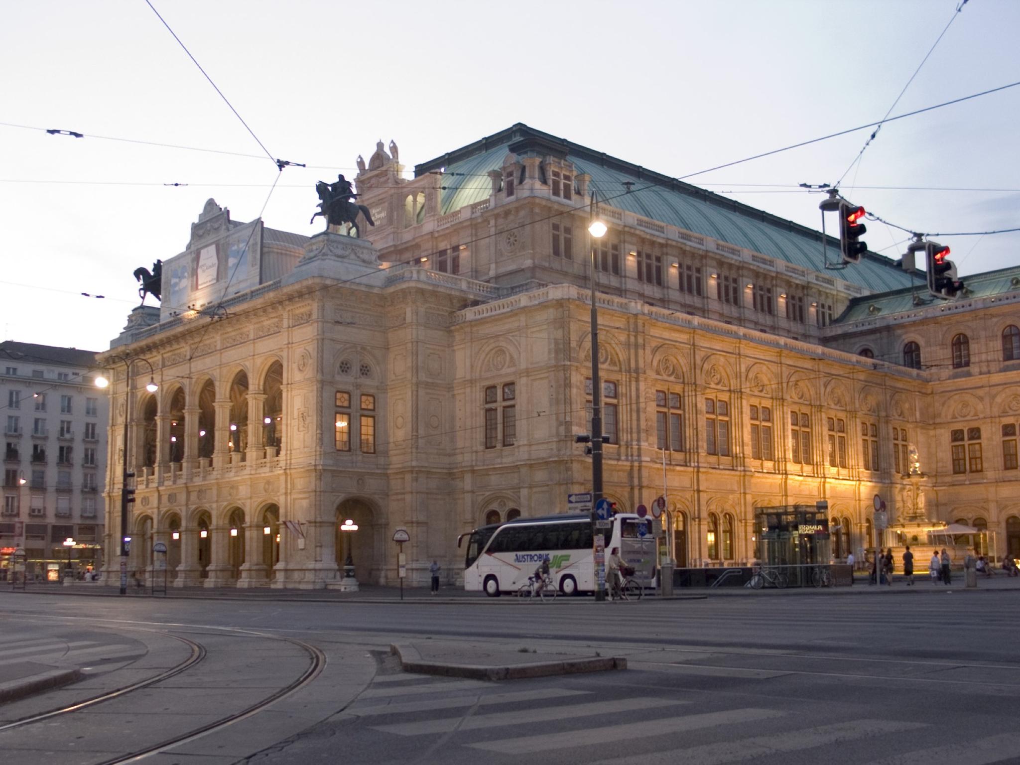 Vienna State Opera at dusk